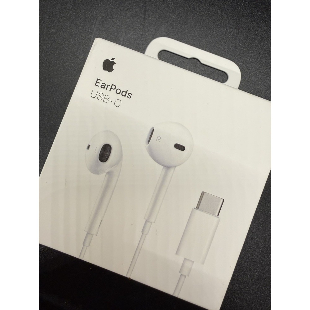 OEM USB-C Type-C Handsfree Earphones for Apple iPhone 16 Pro 16 Pro Max 16 Plus